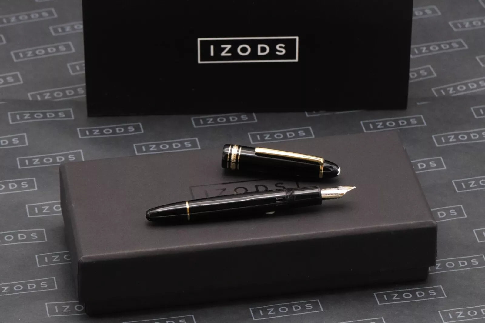 Montblanc Meisterstuck 146 LeGrand Gold Coated Fountain Pen - OBB Nib image 0