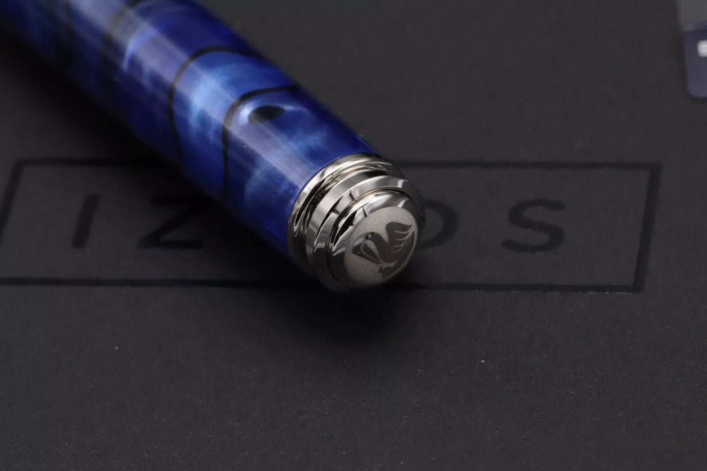 Pelikan Souveran M805 Blue Dunes Special Edition Fountain Pen - EF Nib image 6