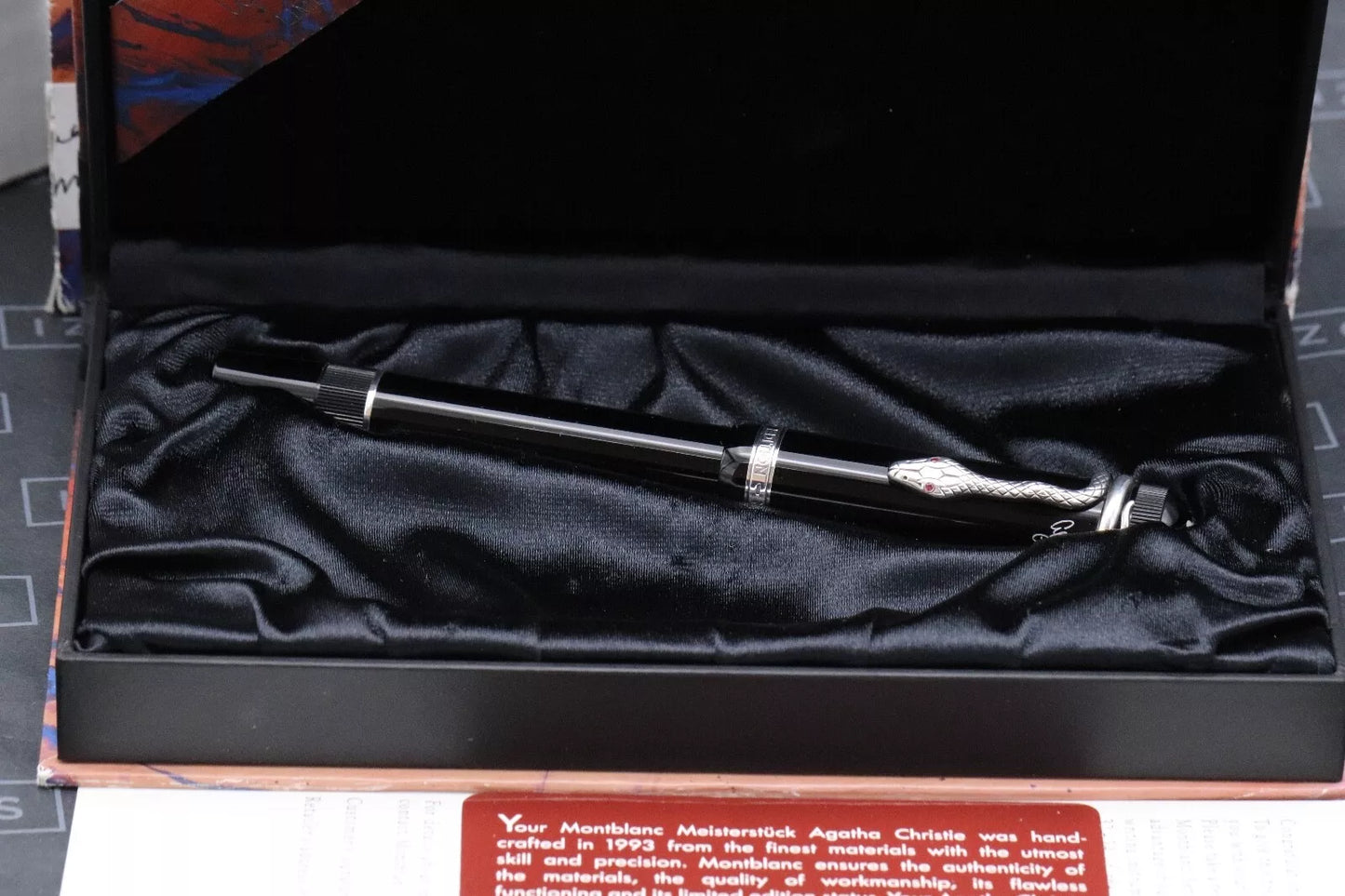 Montblanc Writers Edition Agatha Christie Fountain Pen - UNUSED image 6