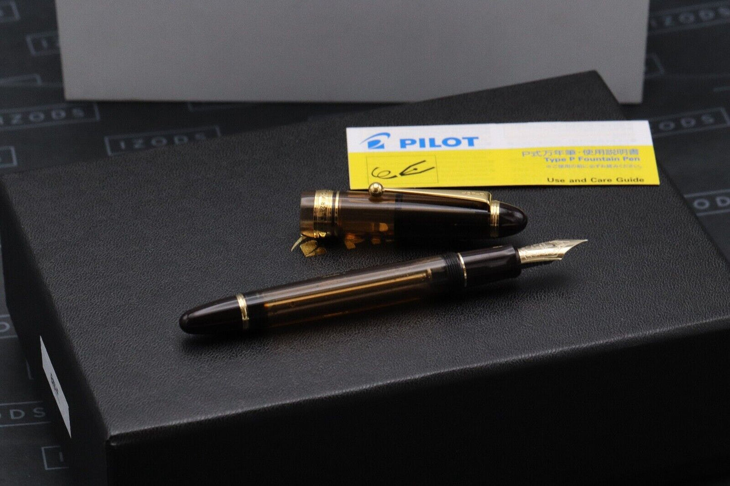 Pilot Custom 823 Amber Fountain Pen image 0