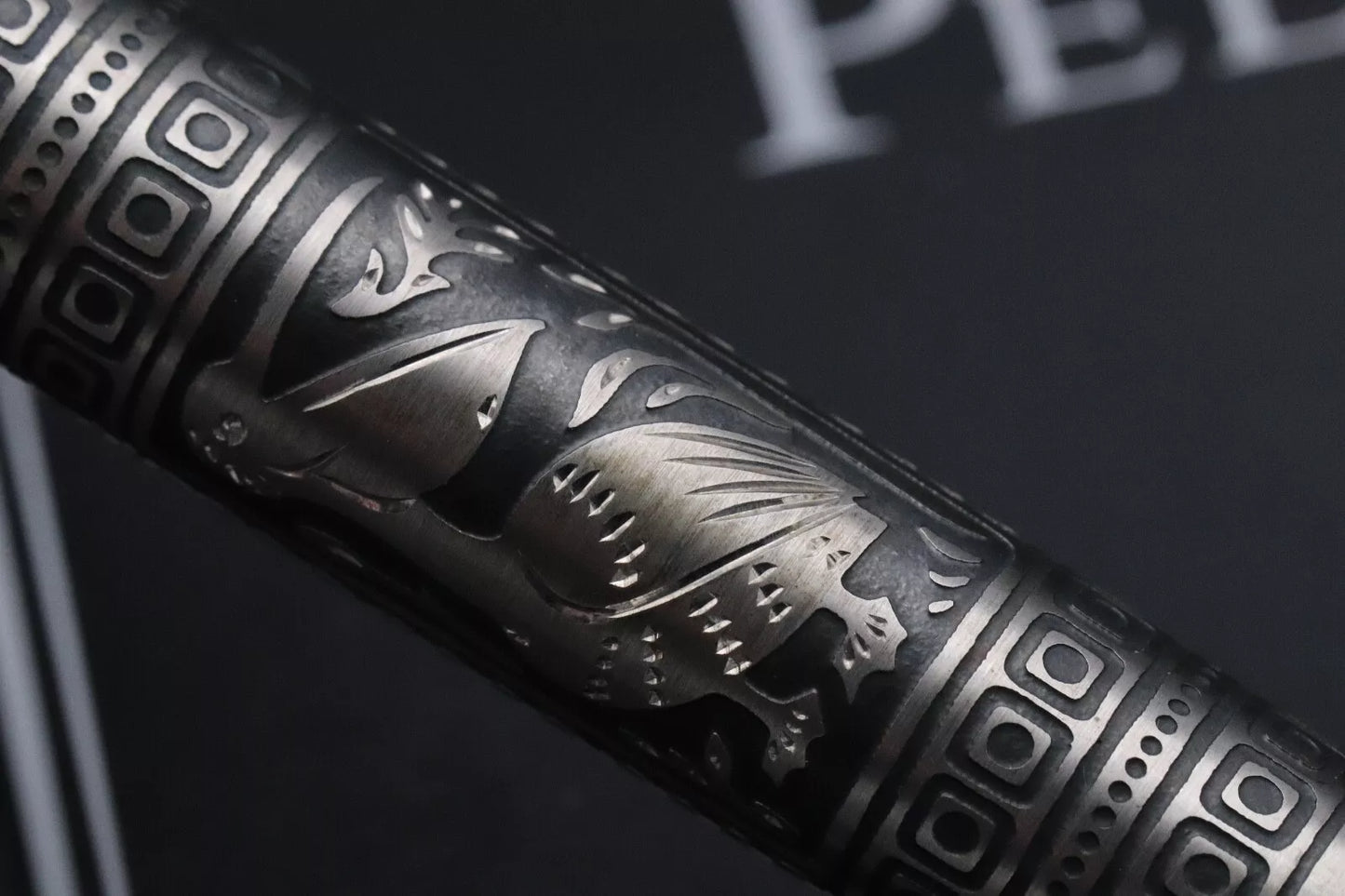 Pelikan Souveran M710 Toledo Fountain Pen - UNUSED - Broad PF Nib image 6