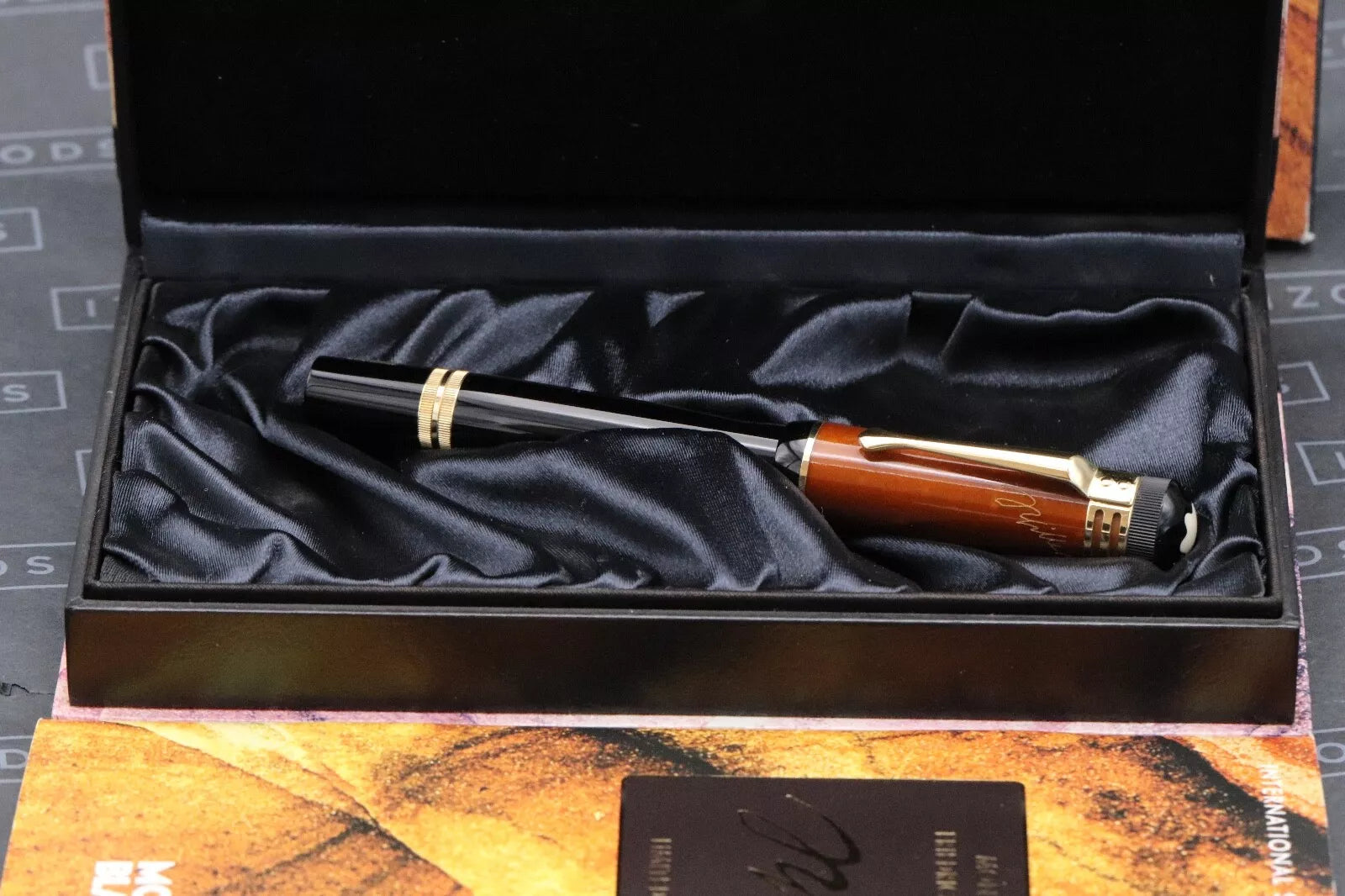 Montblanc Writers Edition Friedrich Schiller Fountain Pen - UNUSED image 8
