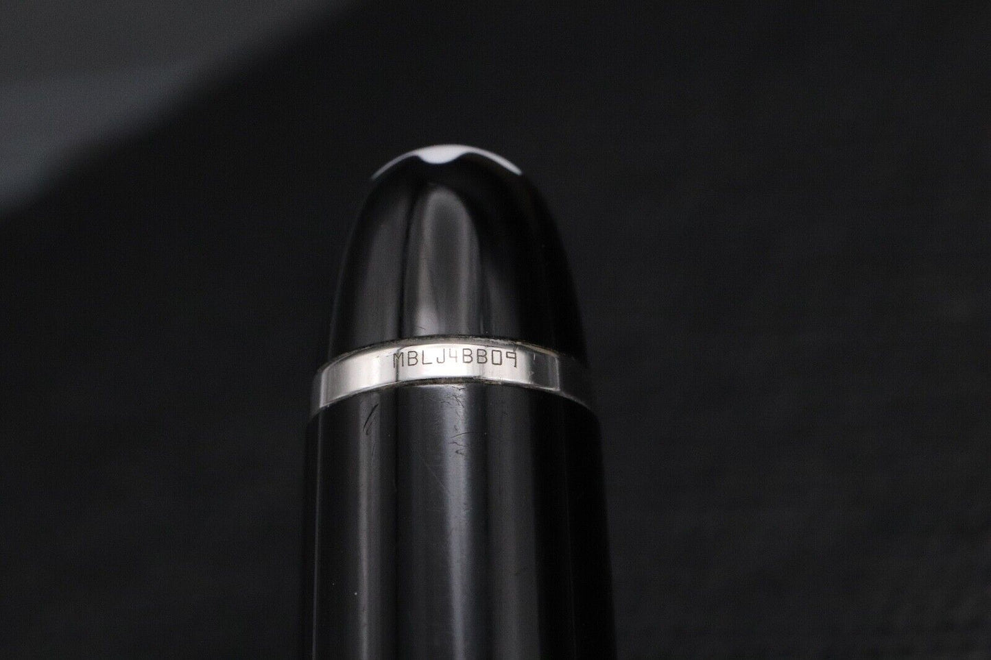 Montblanc Meisterstuck Midsize Platinum Coated Ballpoint Pen image 3