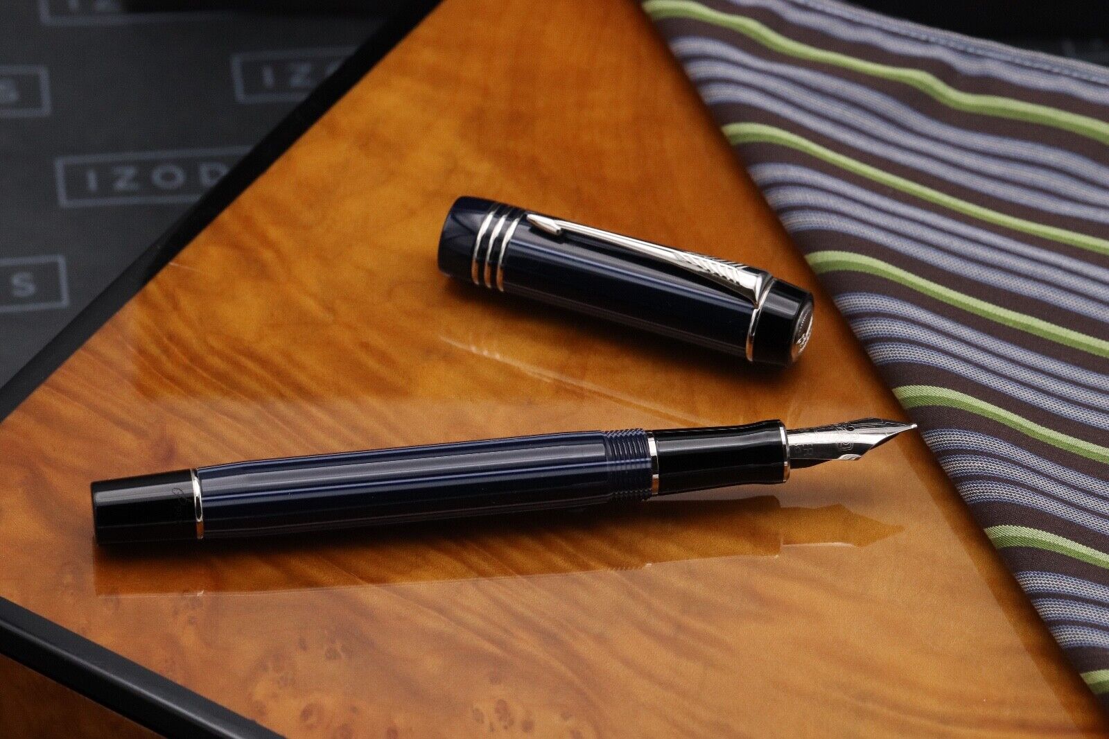 Parker Duofold International Navy Pinstripe Fountain Pen image 1