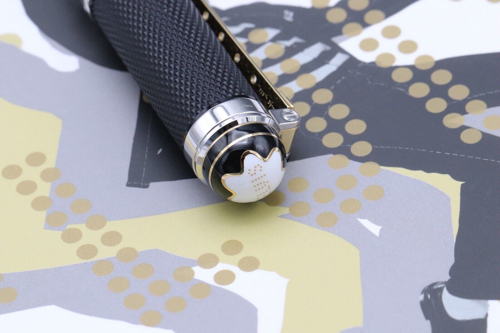 Montblanc Great Characters Elvis Presley Special Edition Fountain Pen image 7