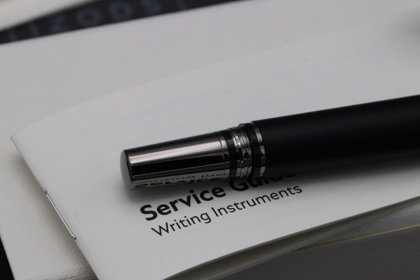 Montblanc Starwalker Ultra Black Precious Resin Rollerball Pen - UNUSED image 2
