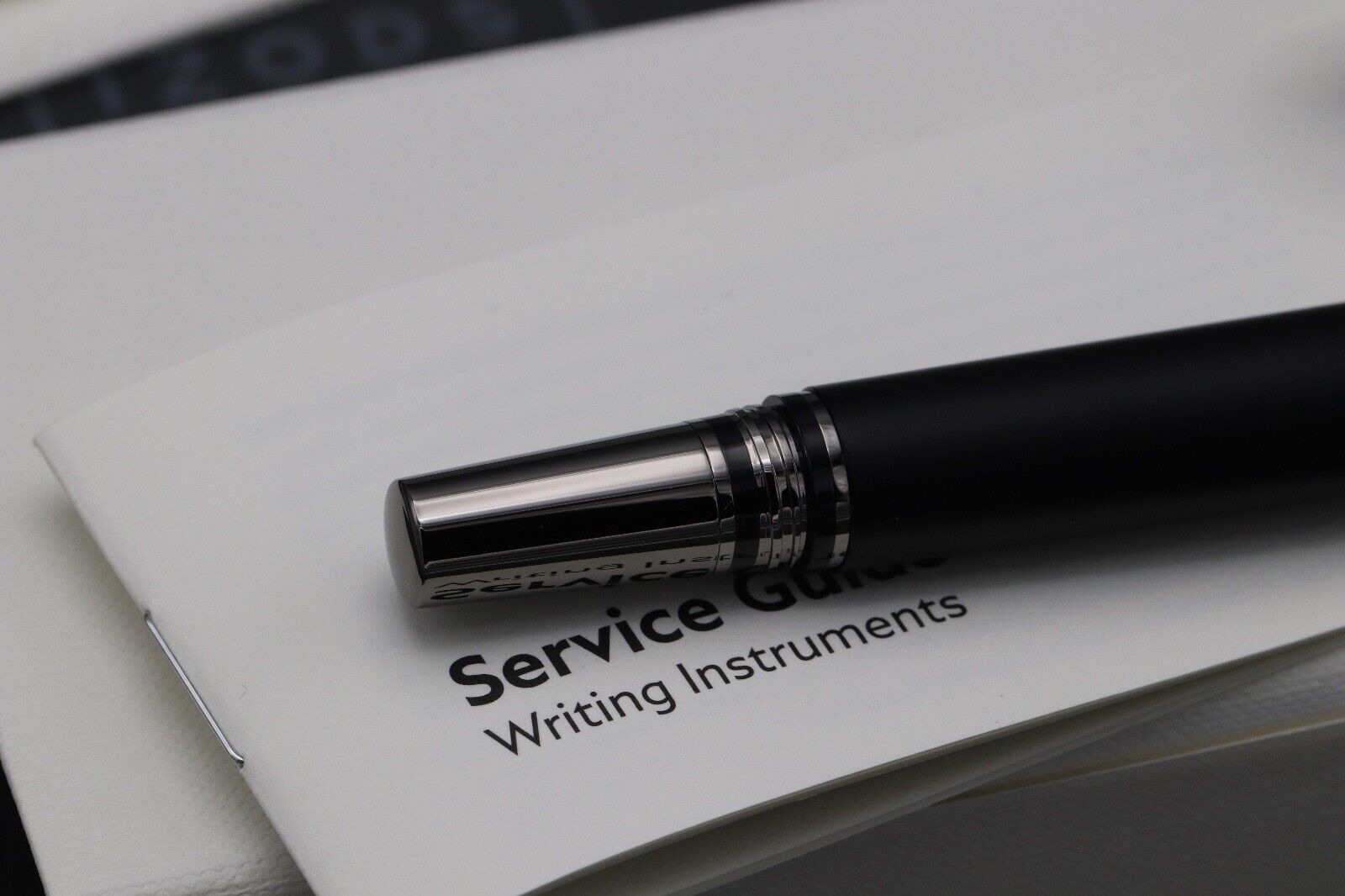 Montblanc Starwalker Ultra Black Precious Resin Rollerball Pen - UNUSED image 2