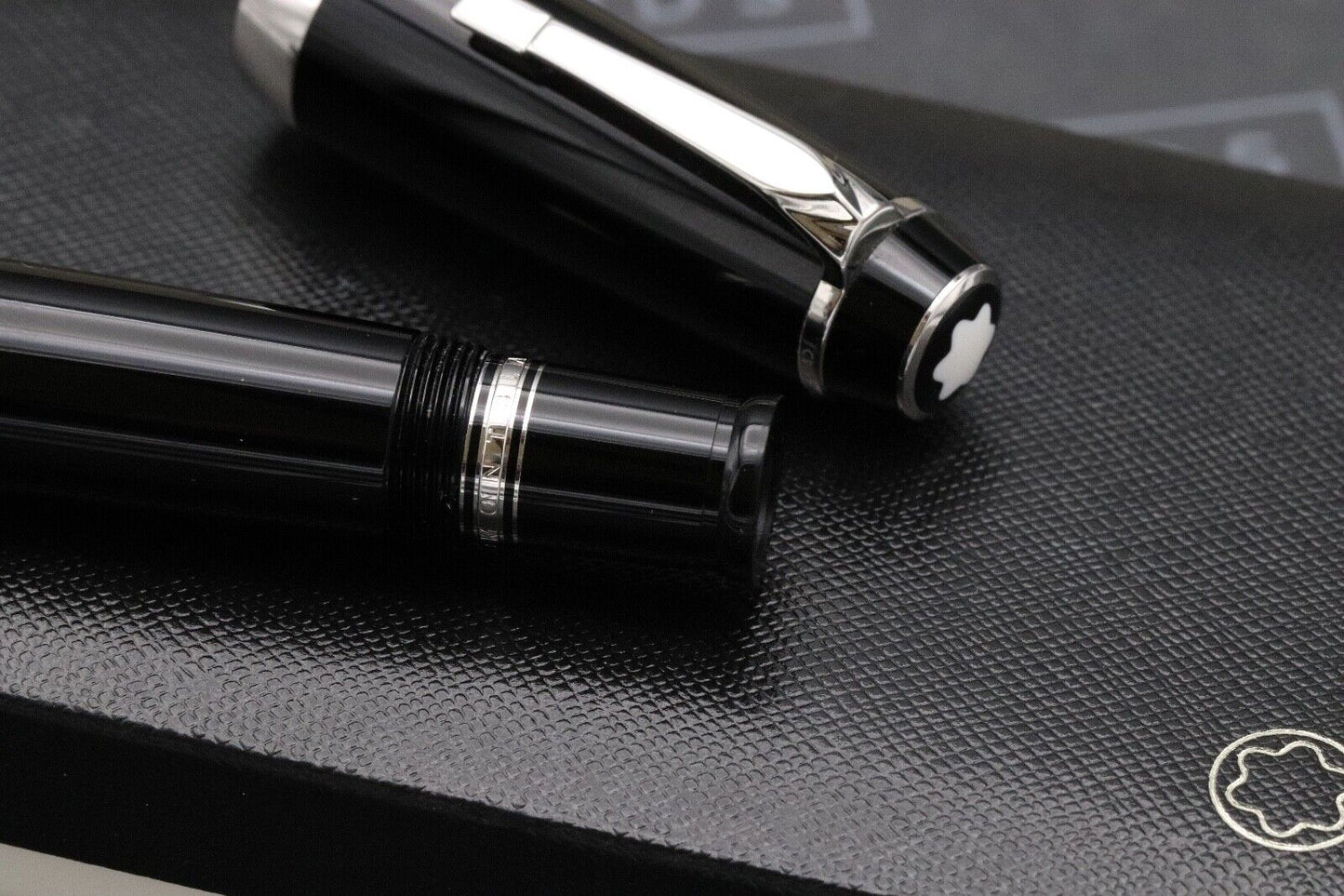 Montblanc Boheme XL Platinum Line No Stone Fountain Pen - Fine Nib image 3