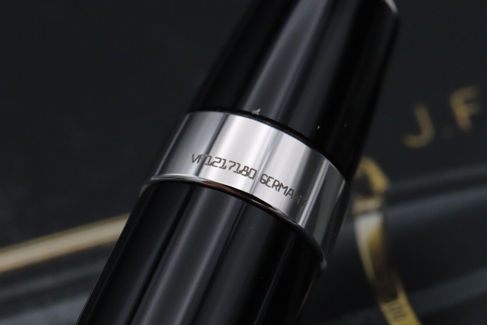 Montblanc Boheme Purple Amethyst Ballpoint Pen image 3