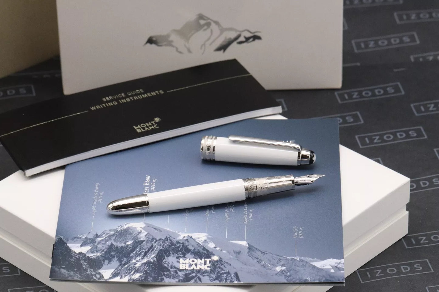 Montblanc Meisterstuck Classique Tribute to the Mont Blanc Fountain Pen image 0