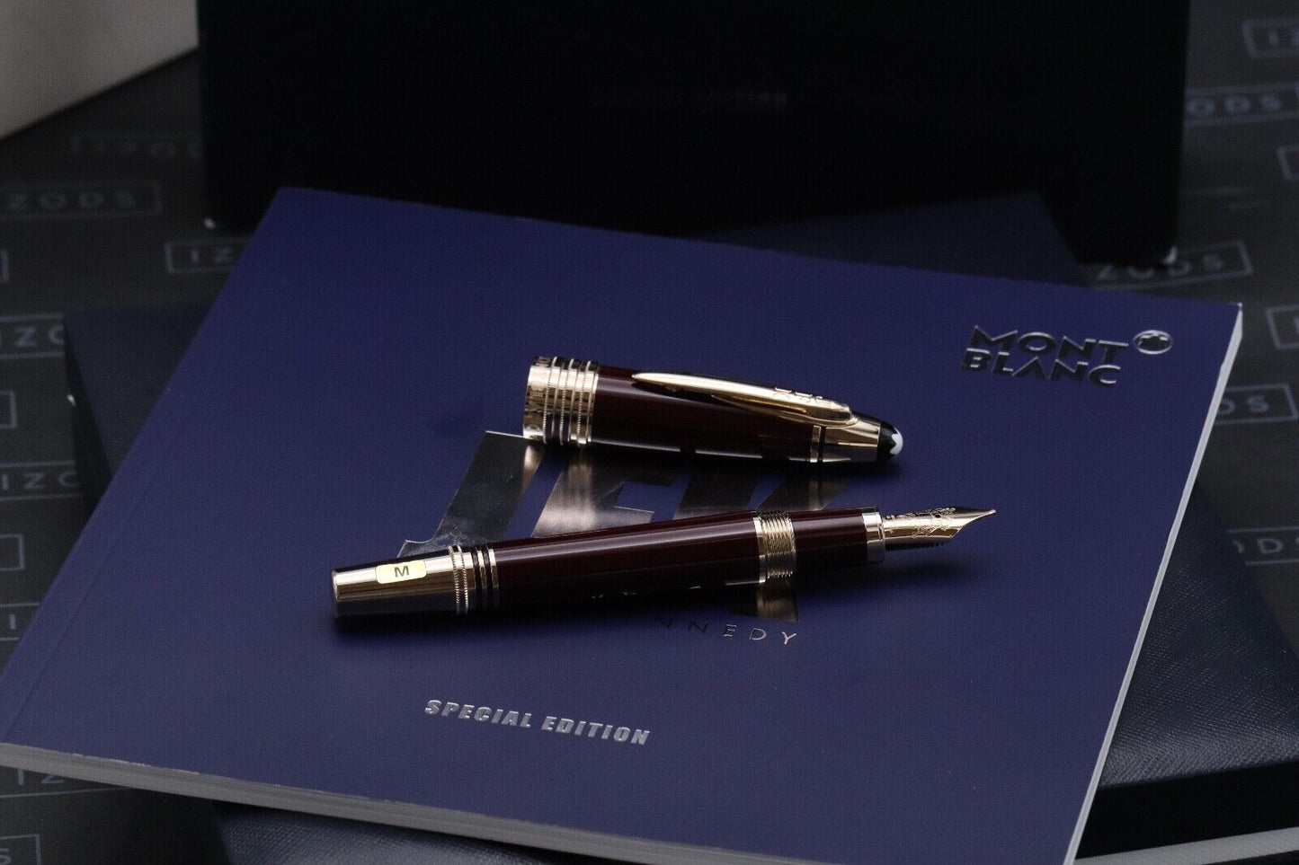 Montblanc Great Characters John F. Kennedy JFK Burgundy SE Fountain Pen image 0