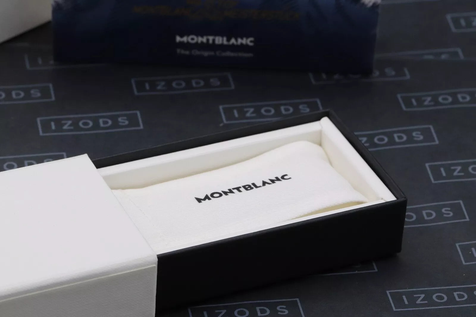 Montblanc Meisterstuck 149 The Origin Collection Black Fountain Pen - Fine Nib image 7