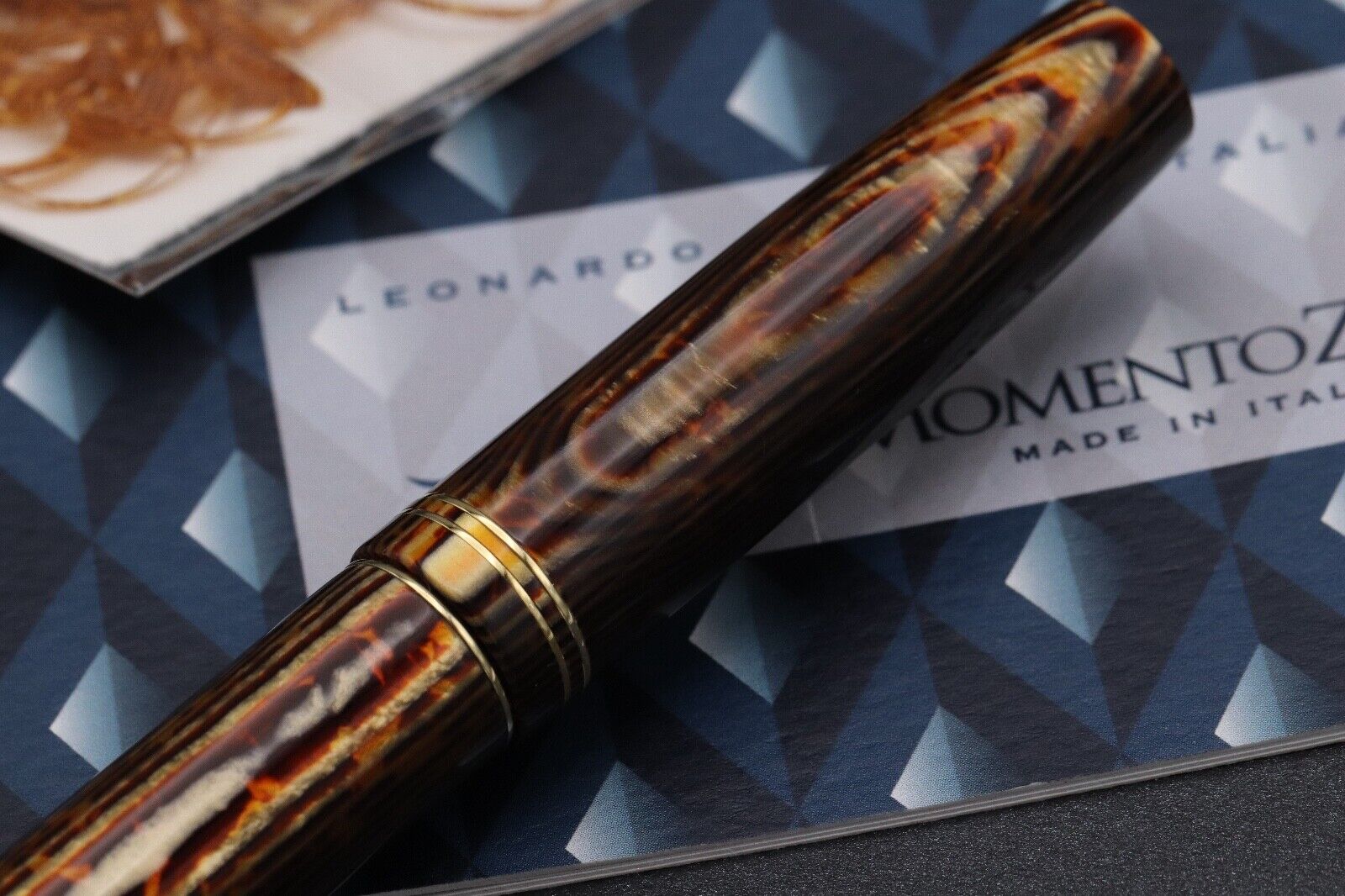 Leonardo Momento Zero Arco Bronze Celluloid LE10 Fountain Pen image 5