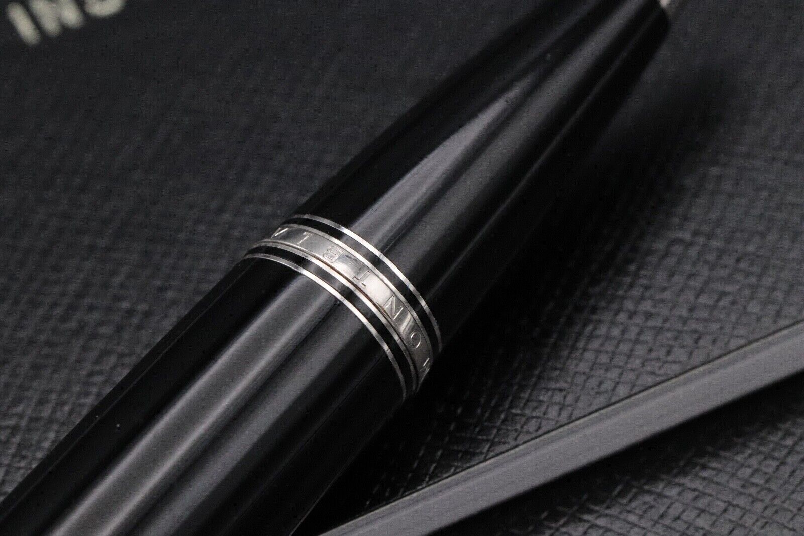Montblanc Boheme Platinum Line No Stone Ballpoint Pen image 4