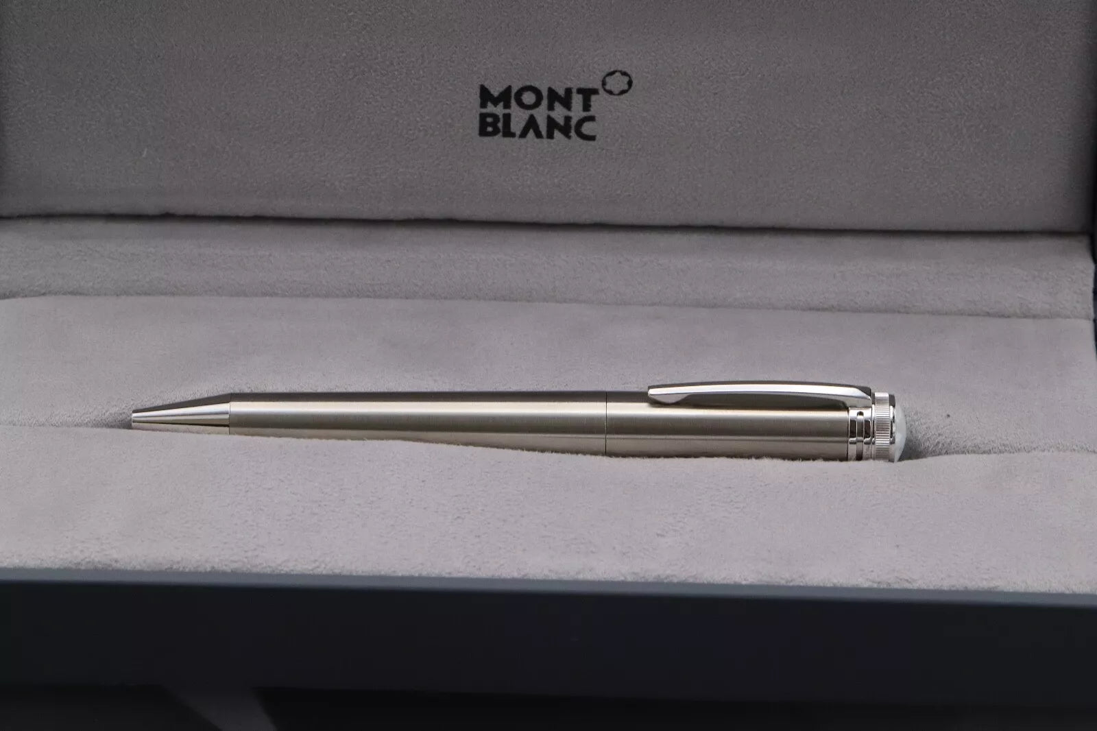 Montblanc Heritage 1912 Capless Steel Rollerball Pen image 5