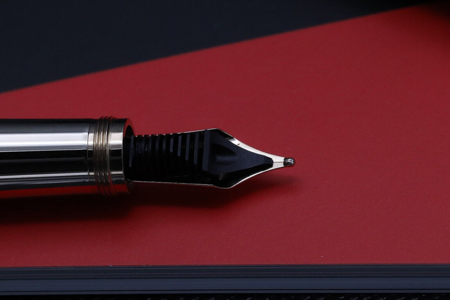 Montblanc Heritage Rouge et Noir Tropic Brown SE Fountain Pen - UNUSED image 3
