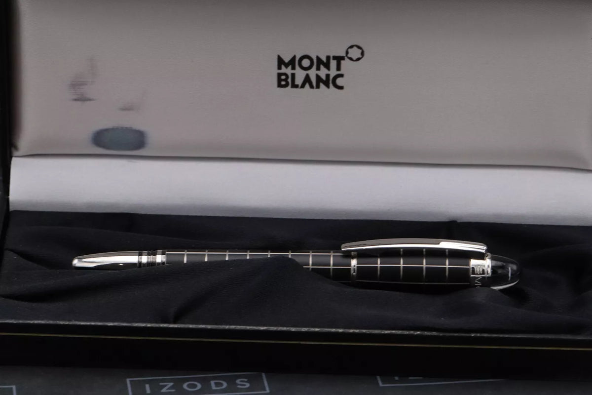 Montblanc Starwalker Rubber Platinum Fountain Pen – IZODS Montblanc Starwalker Rubber Platinum Fountain Pen – IZODS
