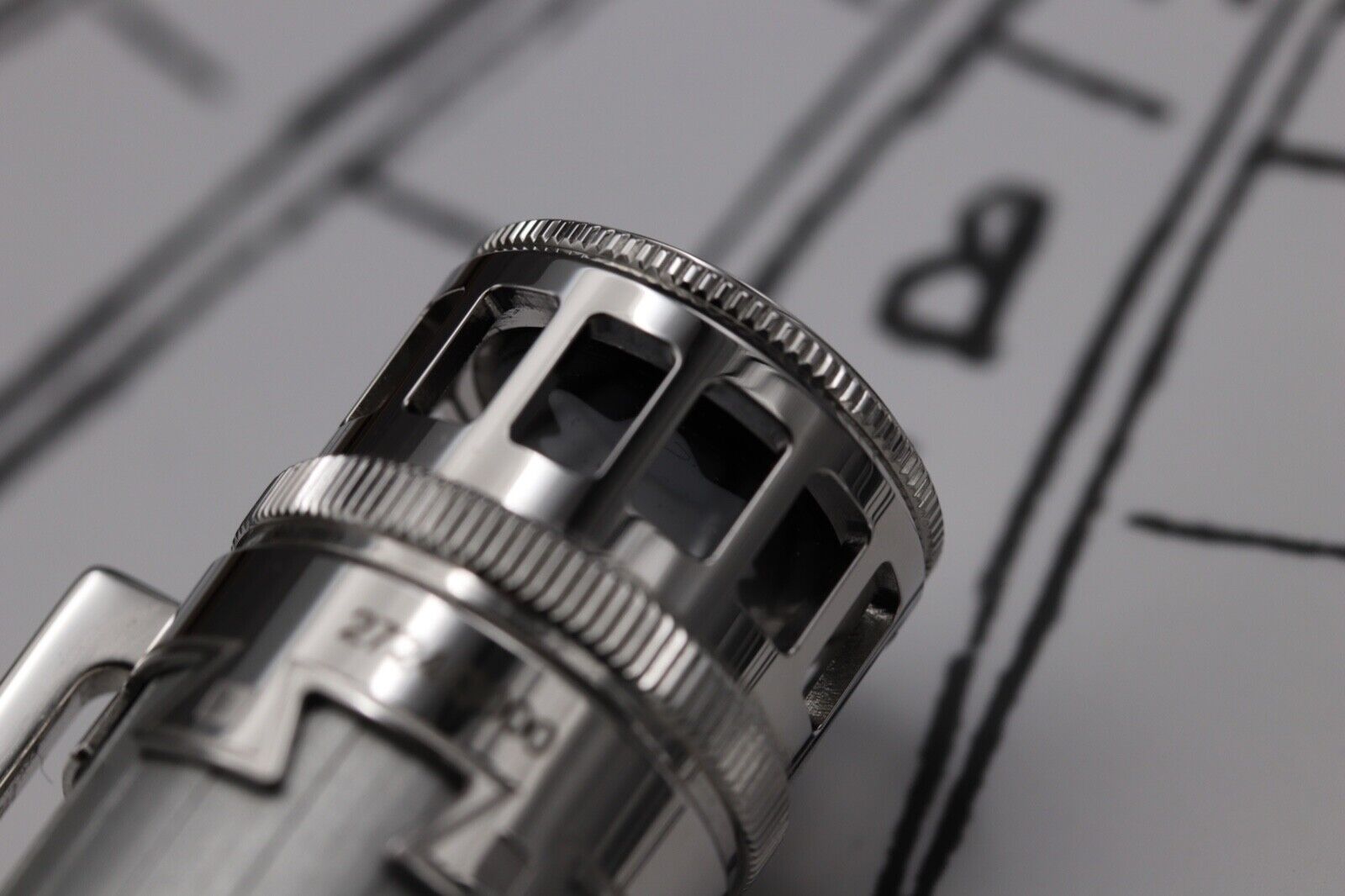 Montblanc Great Characters Leonardo da Vinci 3000 LE Fountain Pen - UNUSED image 7