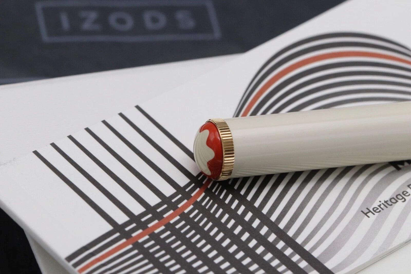 Montblanc Heritage Rouge et Noir Baby Ivory-Resin Fountain Pen image 4