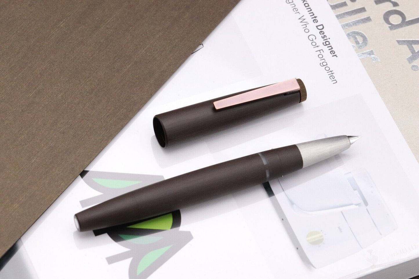 Lamy 2000 Brown Limited Edition Fountain Pen - UNUSED image 2