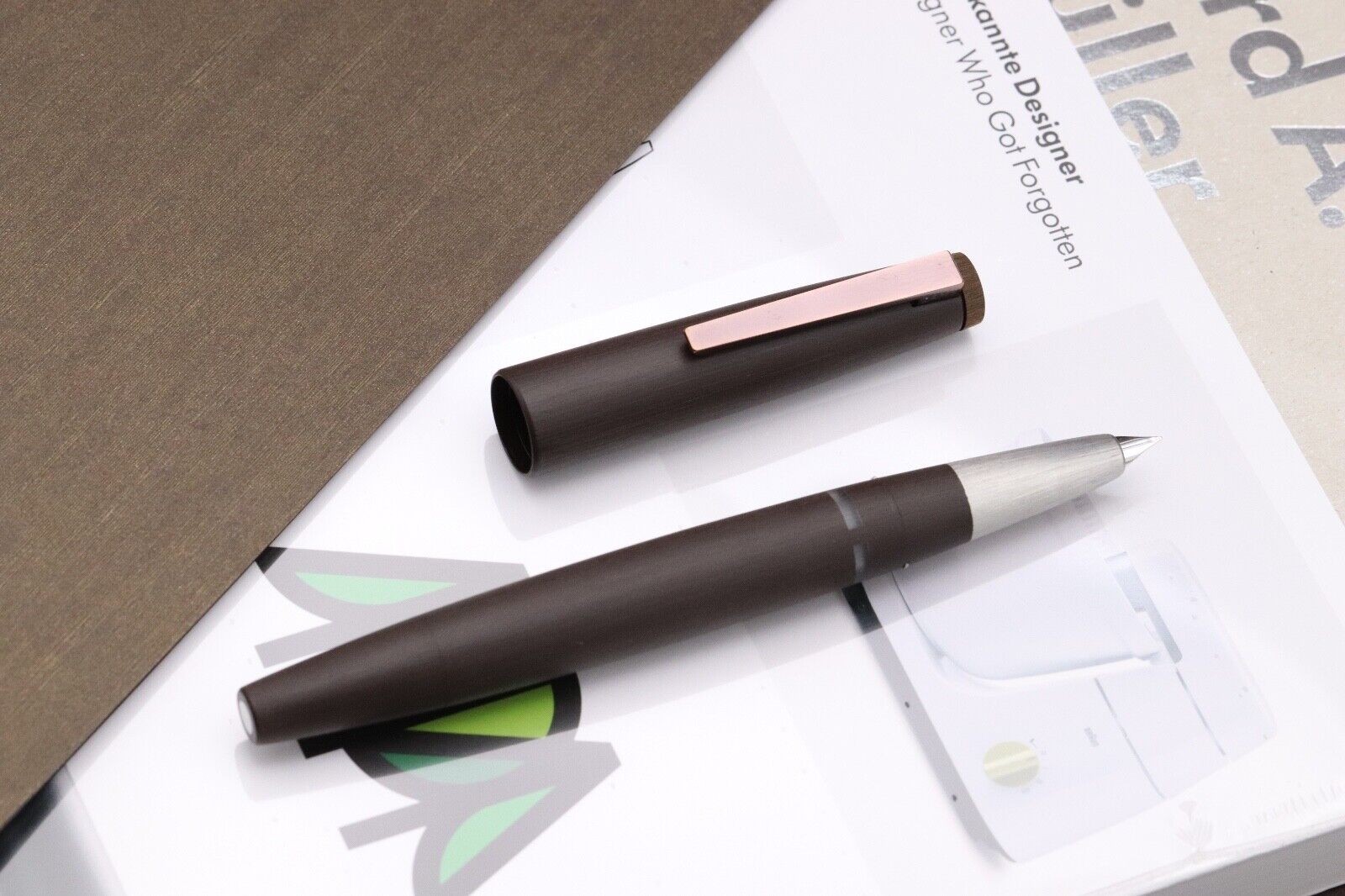 Lamy 2000 Brown Limited Edition Fountain Pen - UNUSED image 2