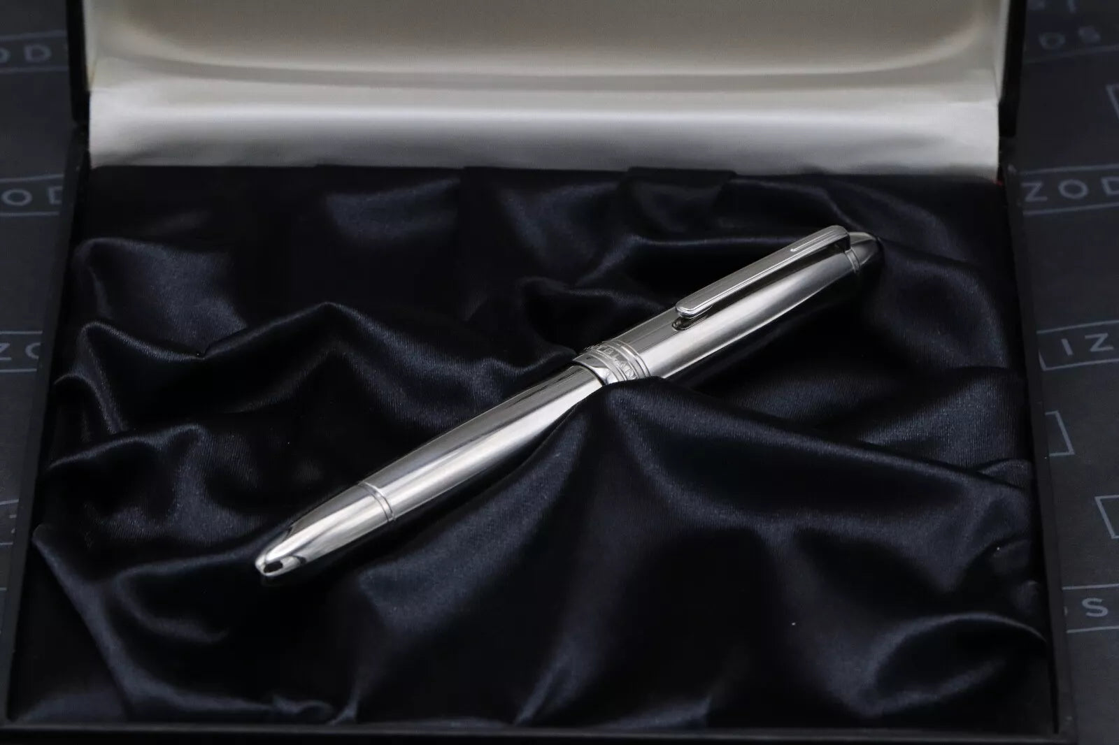 Montblanc Meisterstuck 146 LeGrand Steel Fountain Pen image 9