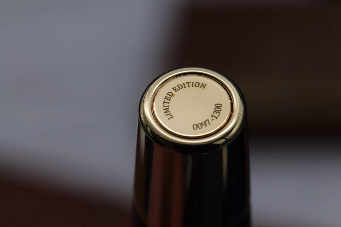 Parker Duofold 130th Craft of Travelling Limited Edition Fountain Pen image 8