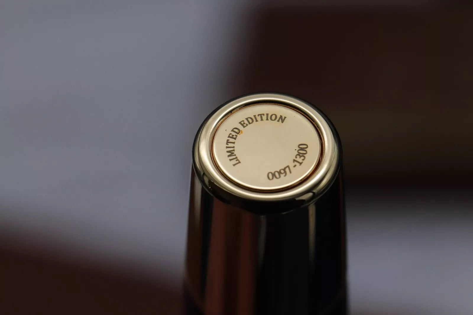 Parker Duofold 130th Craft of Travelling Limited Edition Fountain Pen image 8