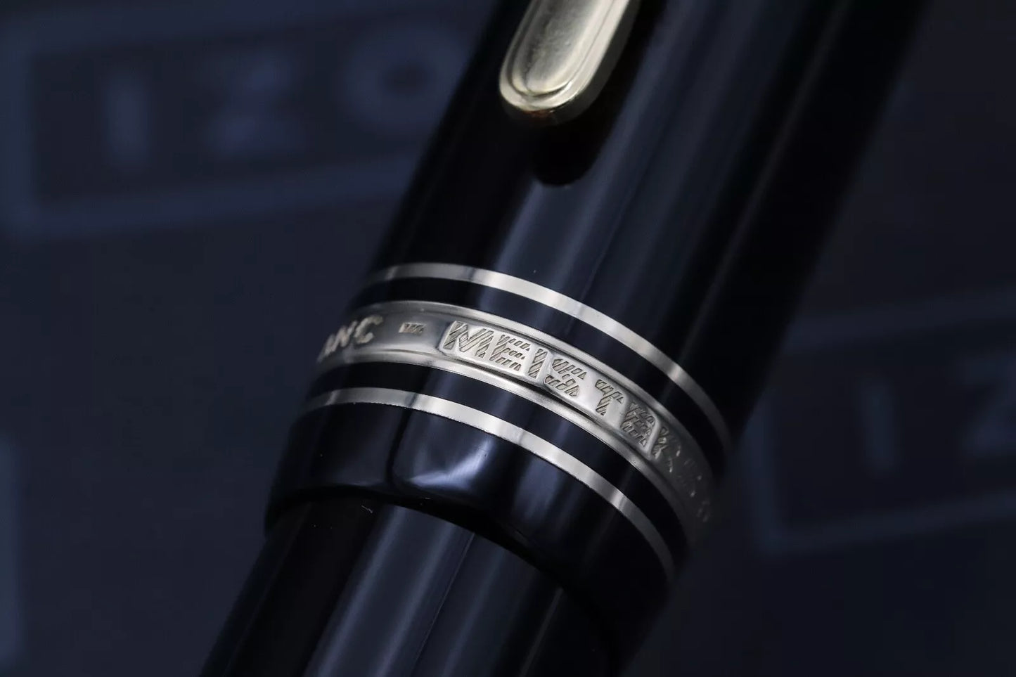 Montblanc Meisterstuck 149 Gold-Coated Fountain Pen - 1968 - 18C Nib image 3