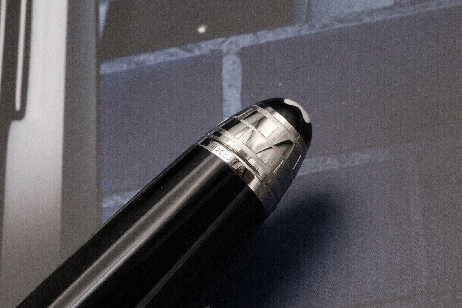 Montblanc Meisterstuck LeGrand UNICEF 2013 Fountain Pen image 5