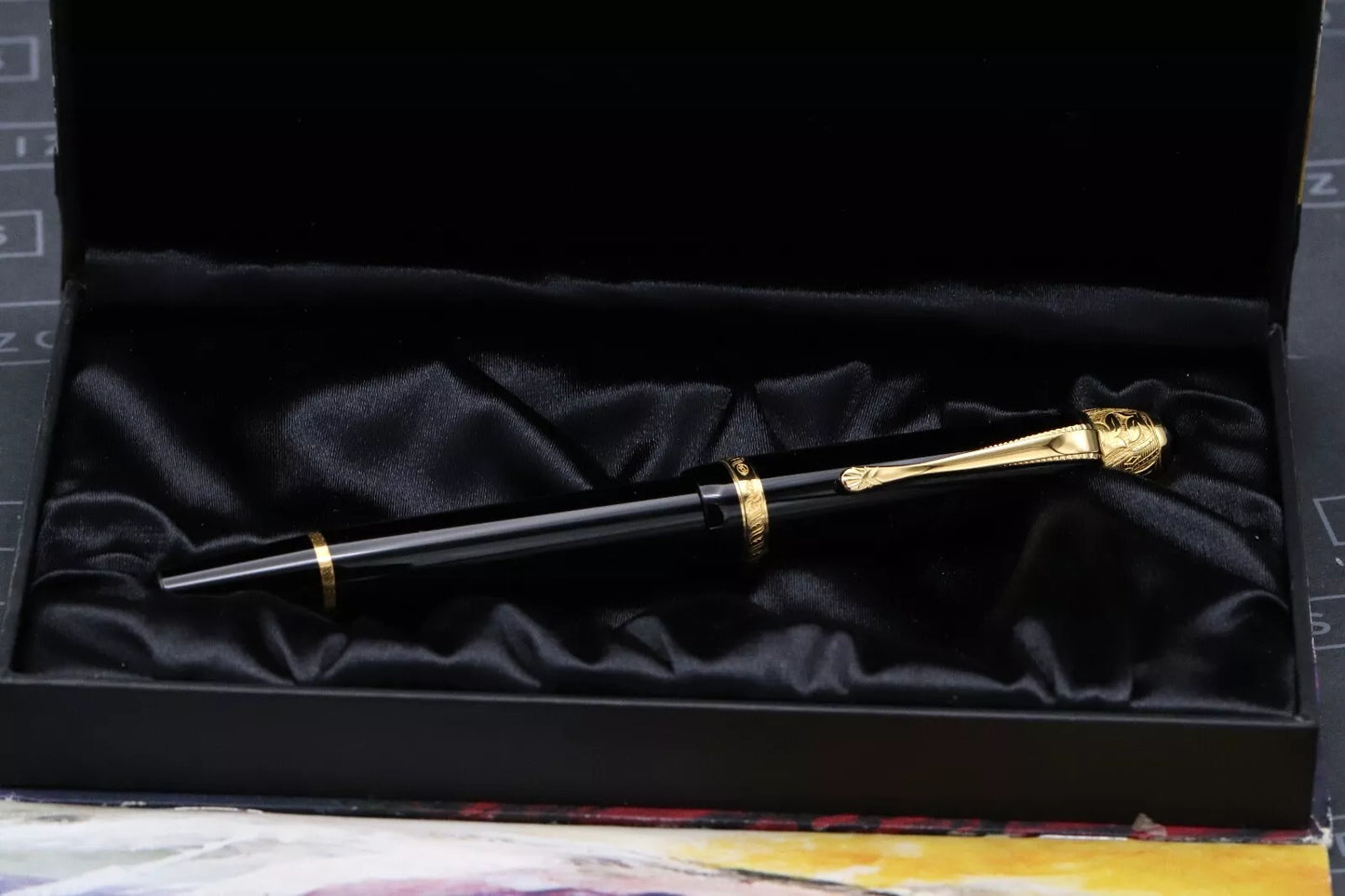 Montblanc Writers Edition Voltaire Fountain Pen image 10