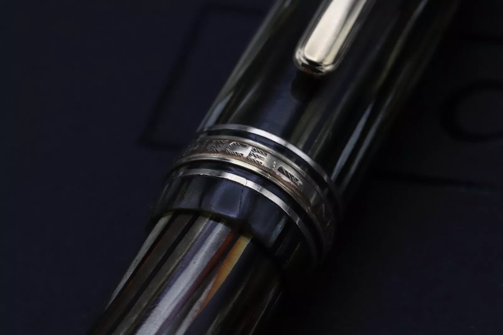 Montblanc Meisterstuck 146 Green Striated Celluloid 1950’S Fountain Pen - EF Nib image 8