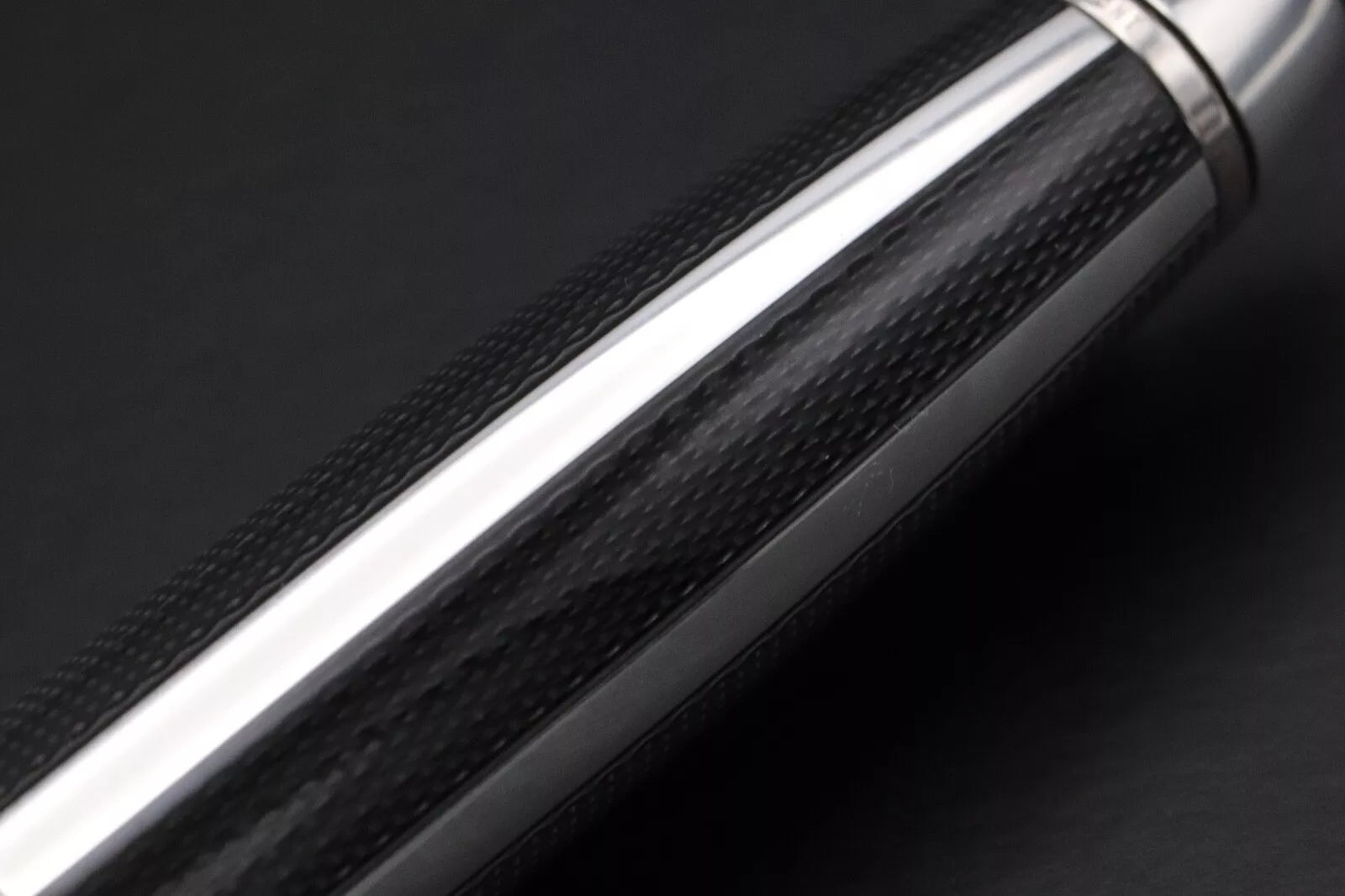 Montblanc Meisterstuck 146 LeGrand Silver Fibre Guilloche Fountain Pen - UNUSED image 5