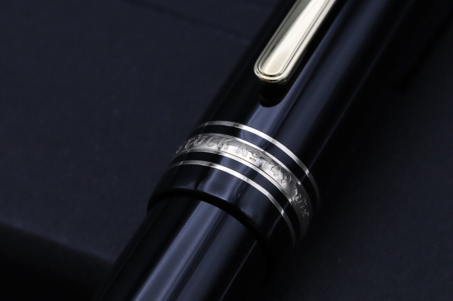 Montblanc Meisterstuck 149 Gold-Coated Fountain Pen image 3