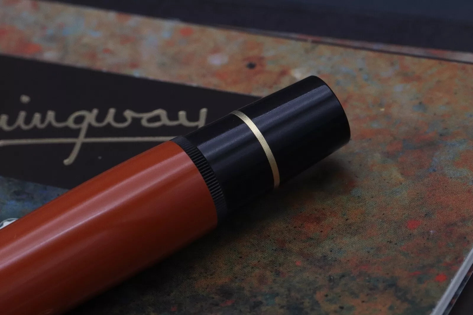 Montblanc Writers Edition Ernest Hemingway Fountain Pen - UNUSED image 10
