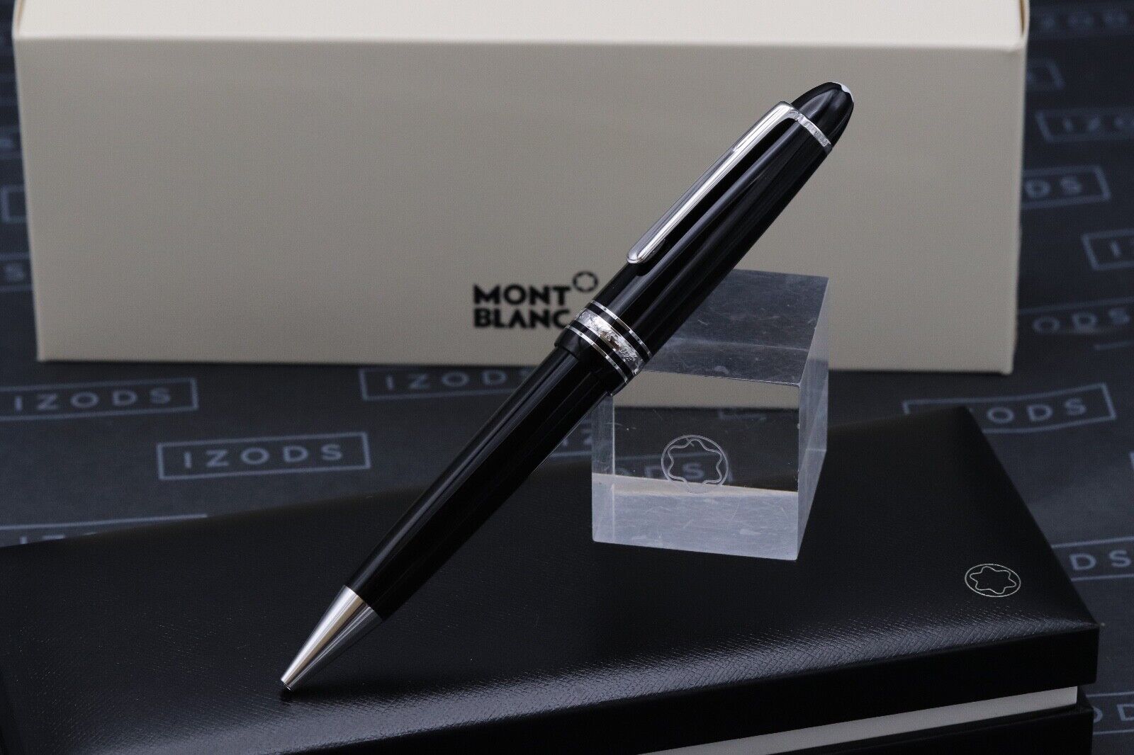 Montblanc Meisterstück 161 LeGrand Platinum-Coated Ballpoint Pen image 1