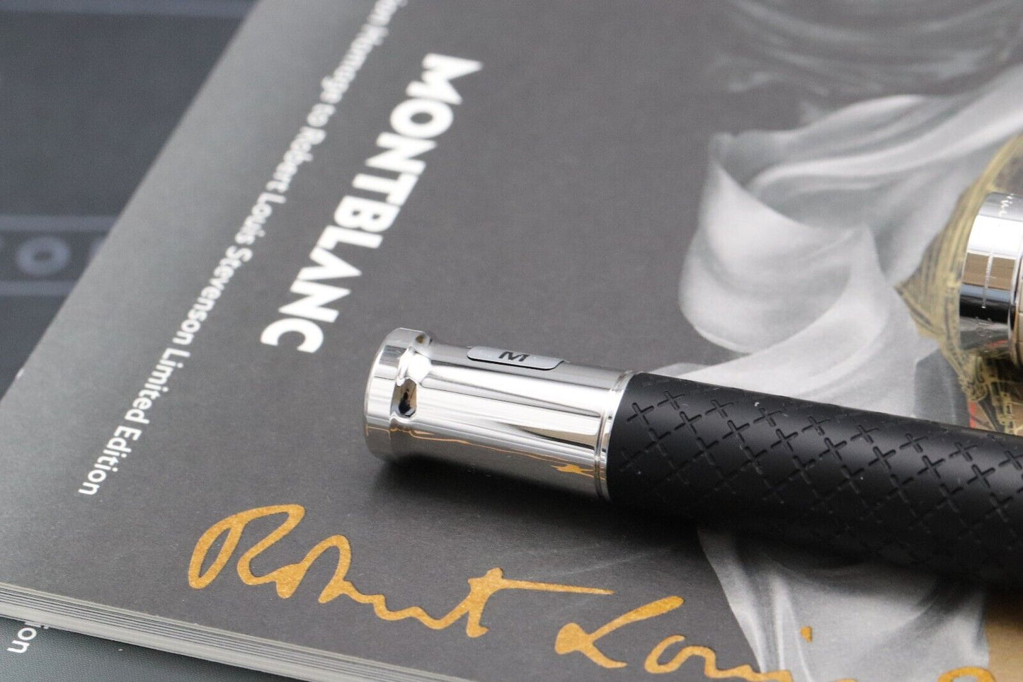 Montblanc Writers Edition Robert Louis Stevenson Fountain Pen - UNUSED image 3