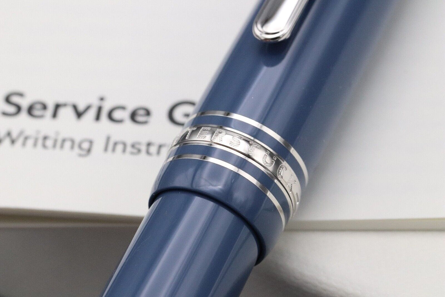 Montblanc Meisterstuck 146 LeGrand Glacier Fountain Pen image 4