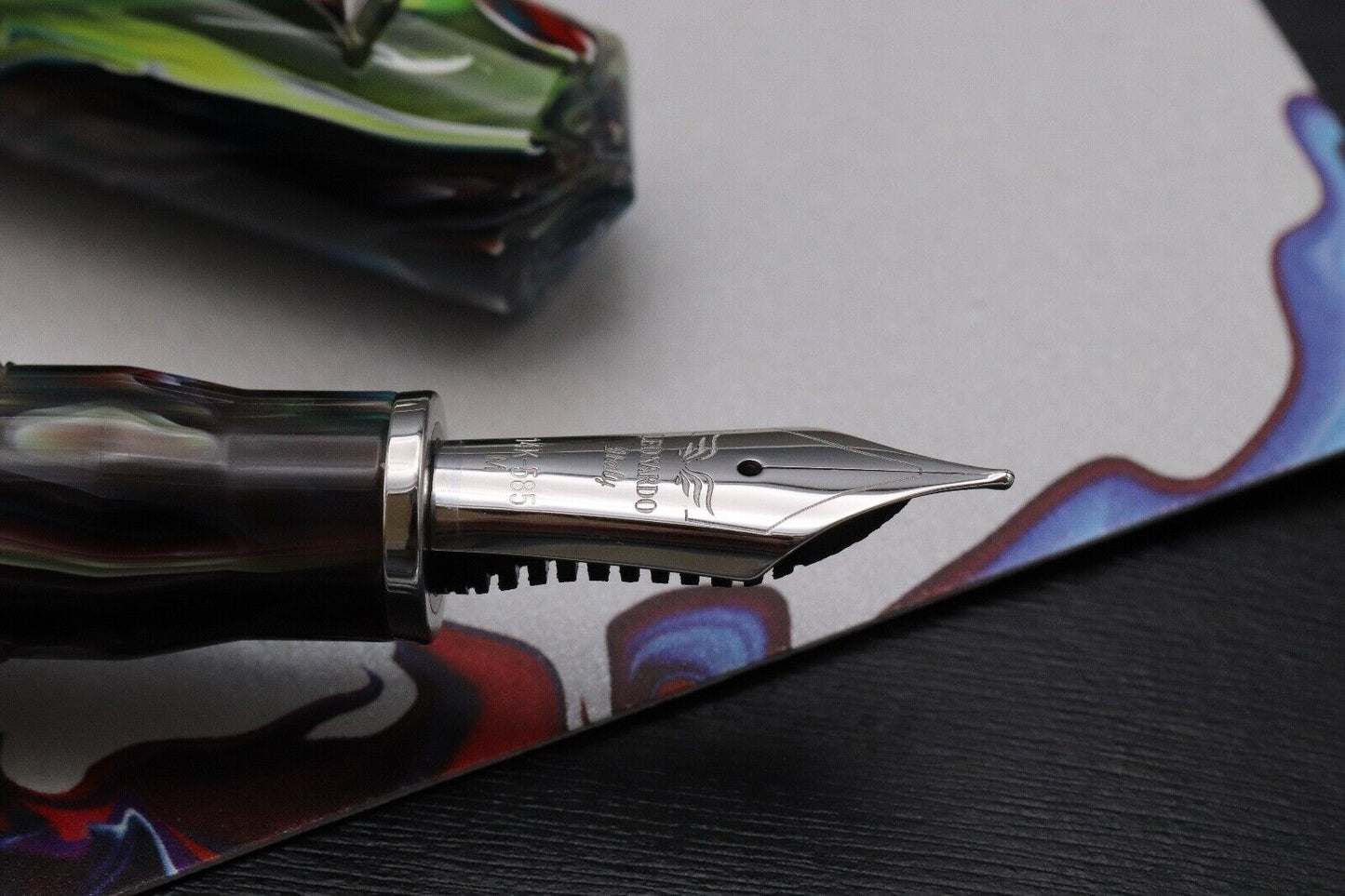 Leonardo Momento Zero Grande 2020 Primary Manipulation LE Fountain Pen image 2