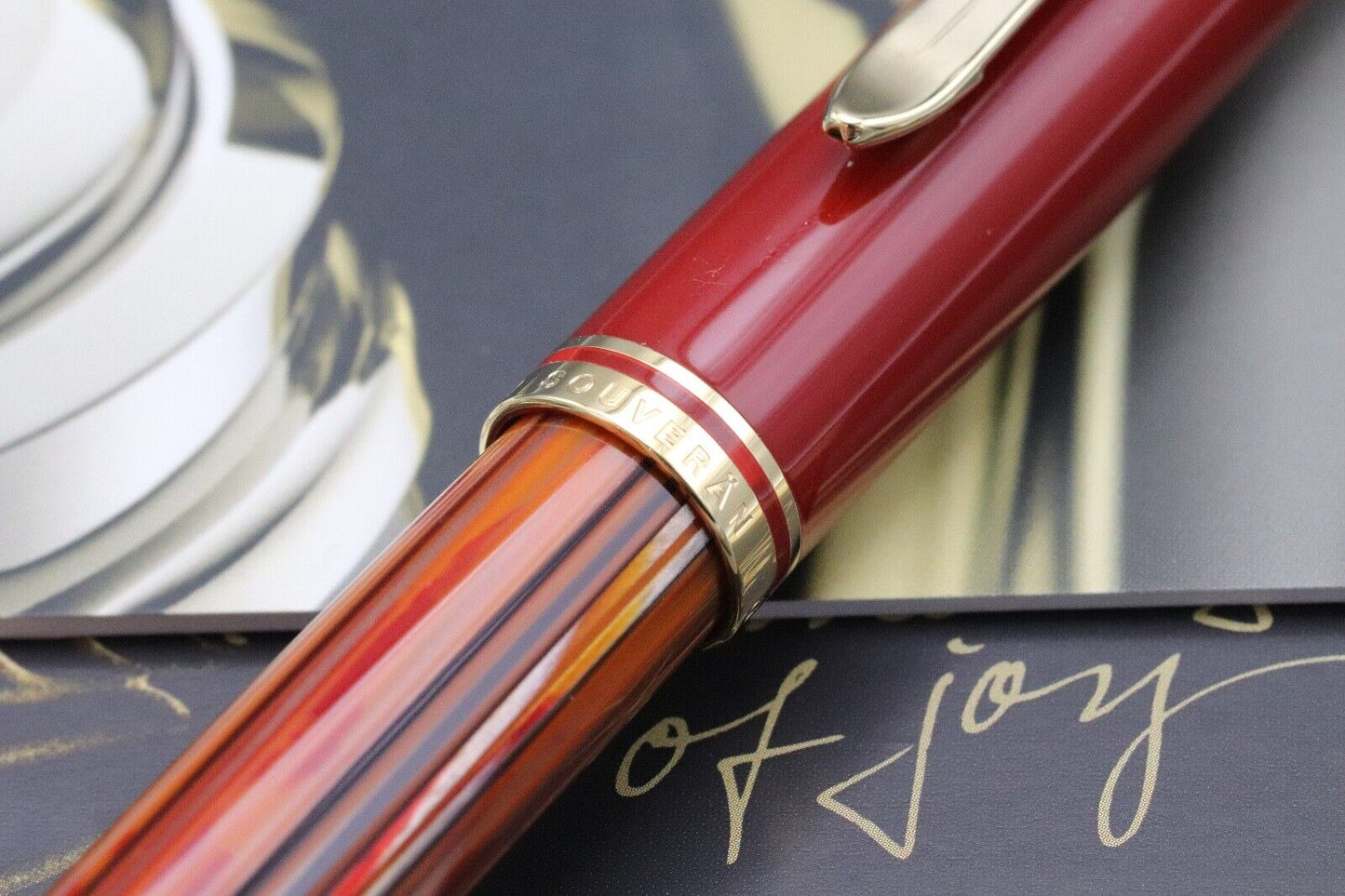 Pelikan M600 Red Tortoiseshell Special Edition Fountain Pen - UNUSED image 4