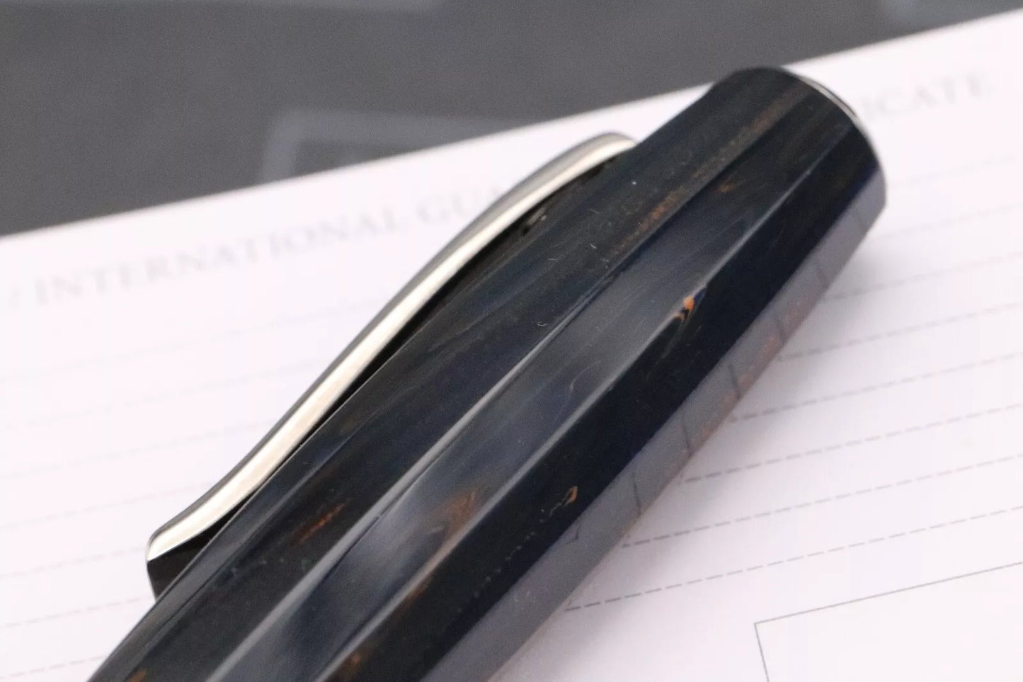 SCRIBO Feel Blu Califfo Ruthenium Fountain Pen - 18k Broad Nib image 6