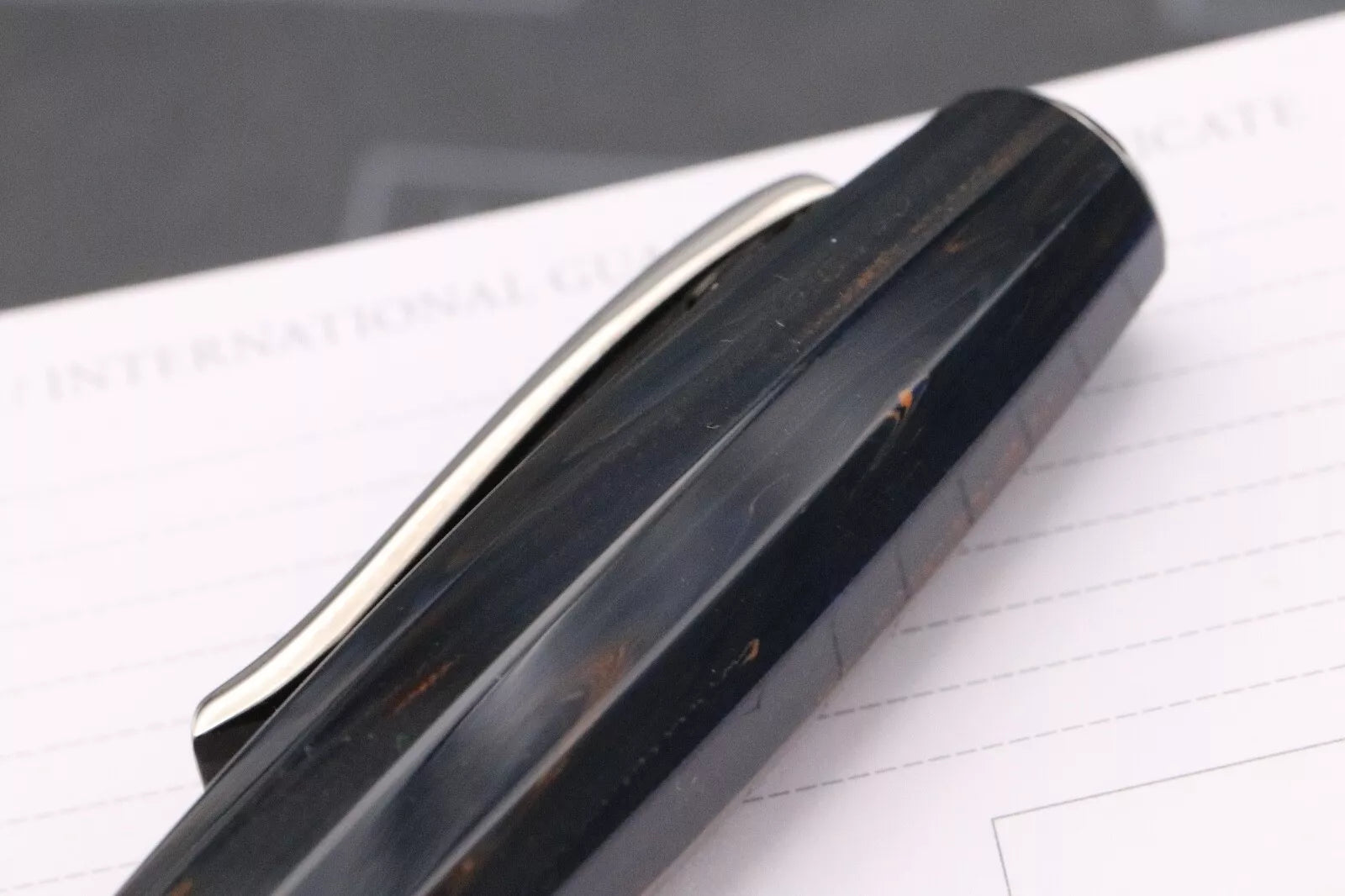 SCRIBO Feel Blu Califfo Ruthenium Fountain Pen - 18k Broad Nib image 6