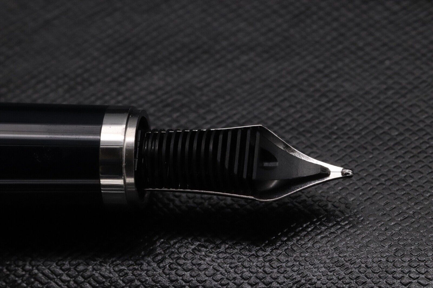 Montblanc Writers Edition Antoine de Saint-Exupery Fountain Pen image 3