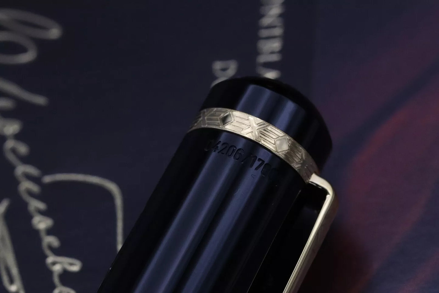 Montblanc Writers Edition Fyodor Dostoevsky Fountain Pen – UNUSED - Fine Nib image 6