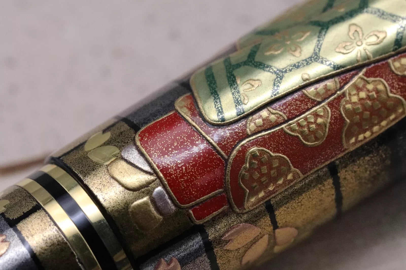 Pelikan M1000 Maiko in Kyoto Maki-e LE88 Fountain Pen - UNUSED image 5