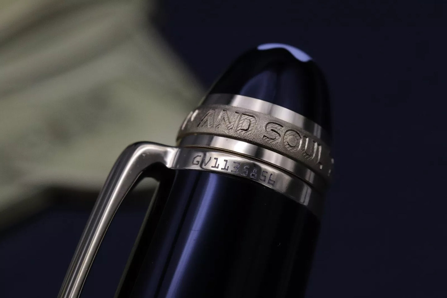 Montblanc Meisterstuck 147 Traveller 75th Anniversary SE Fountain Pen image 6