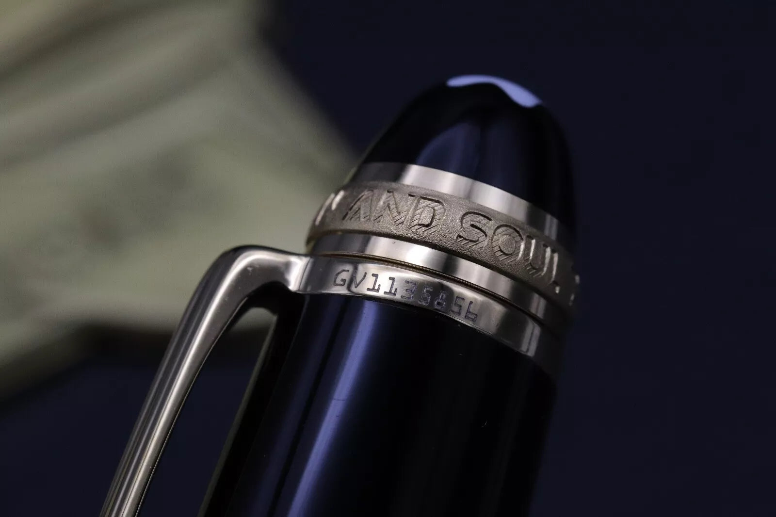 Montblanc Meisterstuck 147 Traveller 75th Anniversary SE Fountain Pen image 6