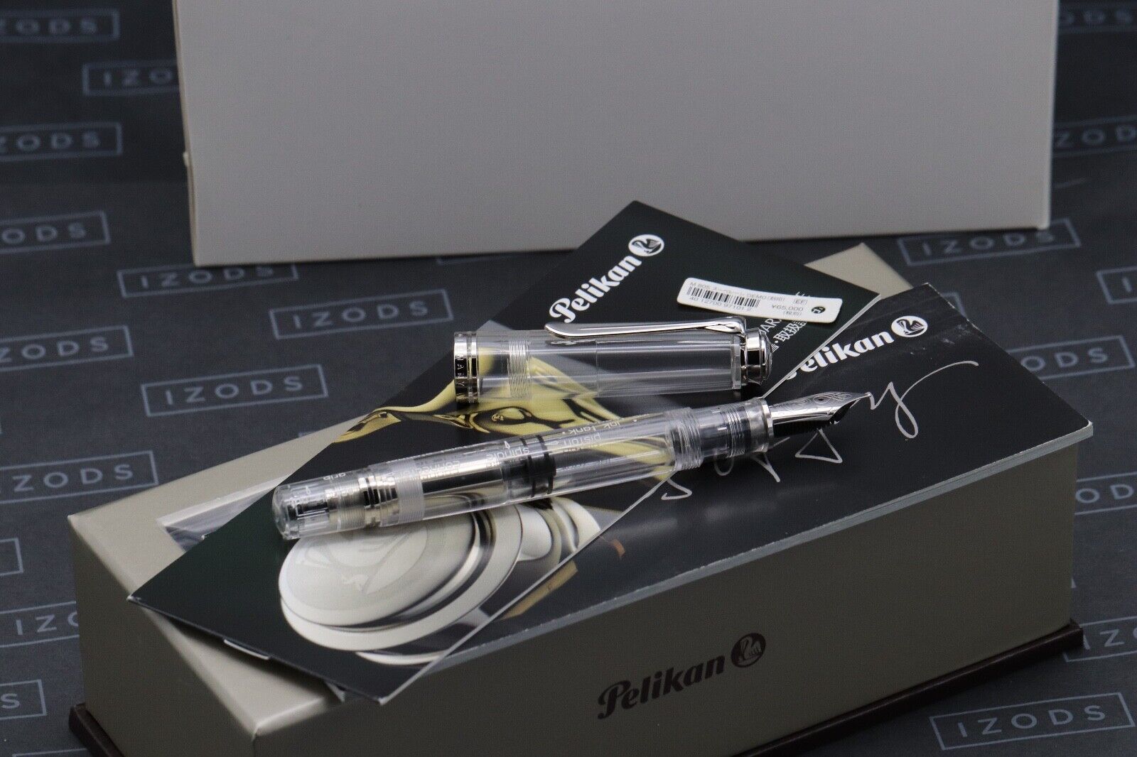 Pelikan M805 Demonstrator Engraved Special Edition Fountain Pen - UNUSED - EF image 0