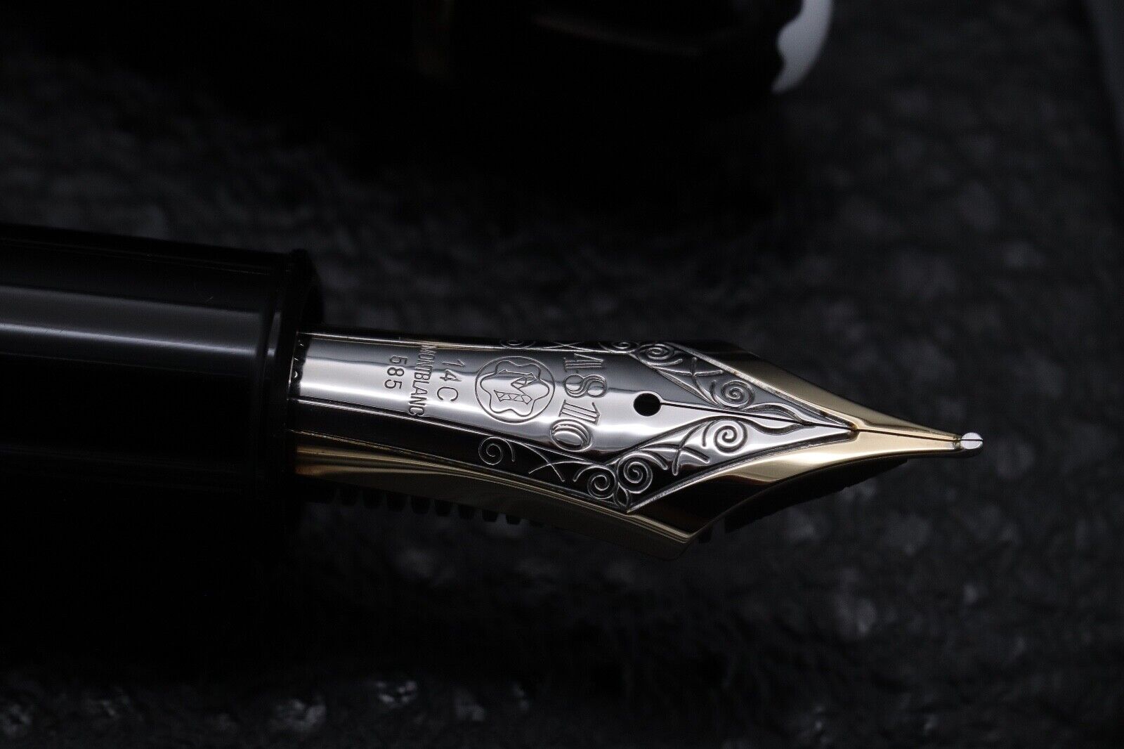 Montblanc Meisterstuck 149 Gold-Coated Fountain Pen - 1972-75 - UNUSED image 1