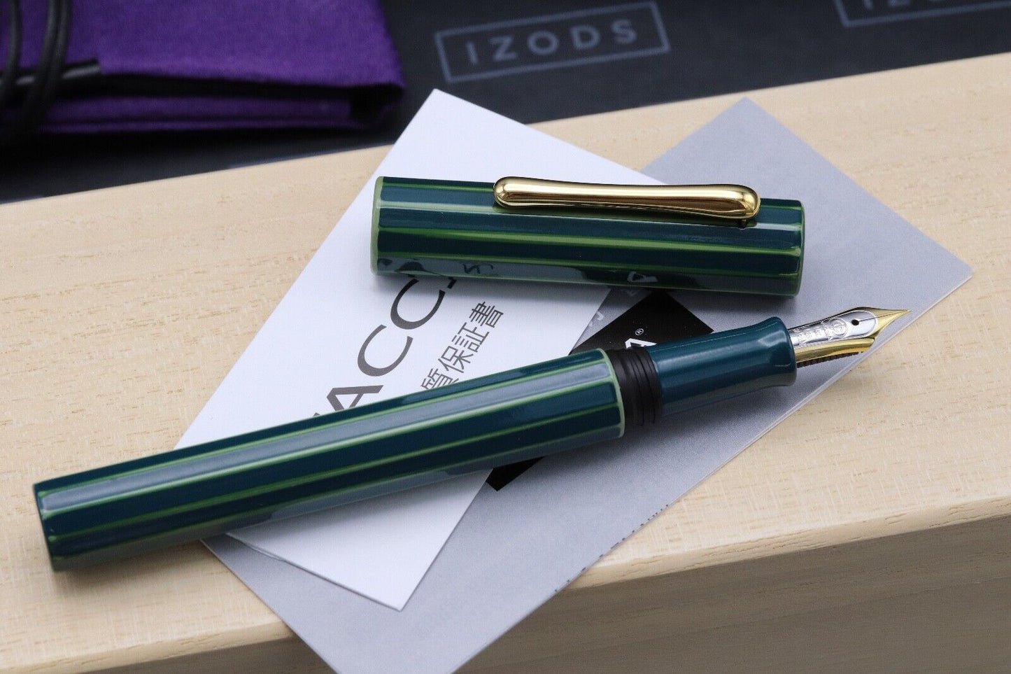 Taccia Kaku-Tate Urushi Ryuryoku Fountain Pen - EF Nib image 1